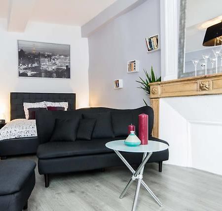 La Petite Bourgogne Apartment Дижон Стая снимка